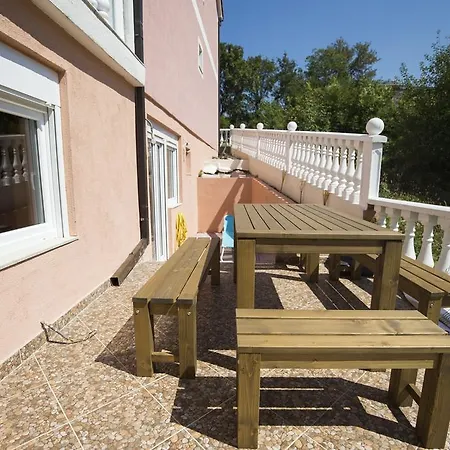 Appartement Adria *